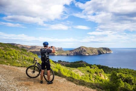 Wycieczki rowerowe po wybrzeżu Costa Brava